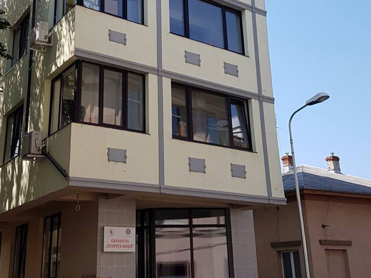 Gradinita "Scufita Rosie"